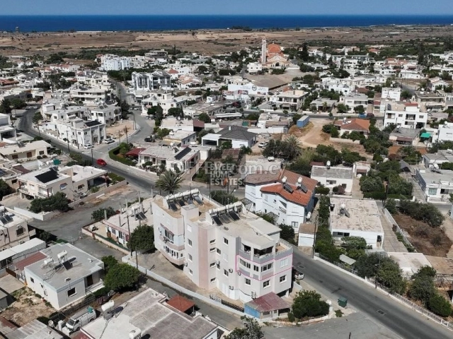 Two Bedroom Apartment in Deryneia