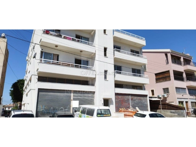 4 bedroom flat unfurnished in Omonoia