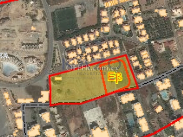 Plot/Land Property in Episkopi - 11087