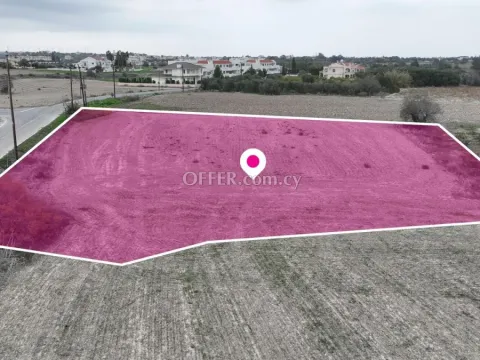 Residential field in Mazotos Larnaca - 2