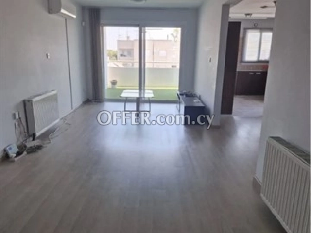 Spacious 3 Bedroom  In Engomi Walking Distance To Medical School UNIC,