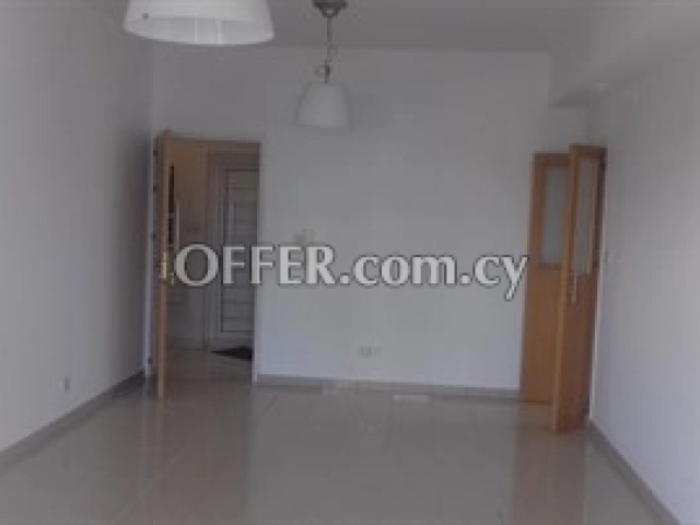 2 Bedroom Lovely Flat  In A Prime Location In Dasoupoli Area