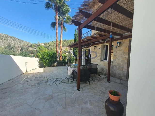 Furnished Three Bedroom House with Pool in Apsiou