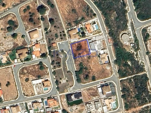 Large Zanakia Building Plot 839 m2 For Sale