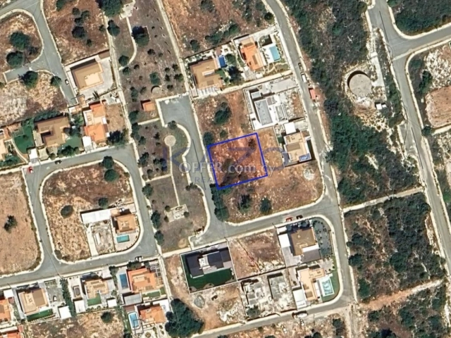 Large Building Plot for Sale in Scenic Zanakia