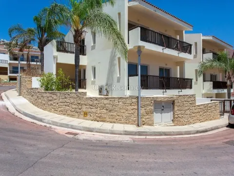 2 Bed Maisonette for sale in Chlorakas, Paphos