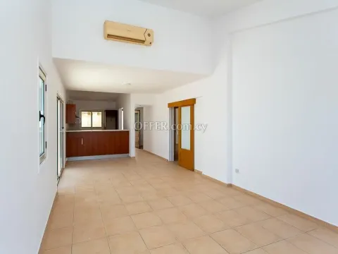 2 Bed Maisonette for sale in Chlorakas, Paphos