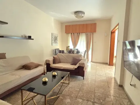 3 Bed Semi-Detached House for rent in Neapoli, Limassol