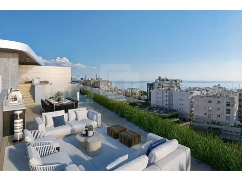 New luxury three bedroom penthouse in Germasogeia tourist area 5 minutes from the beach