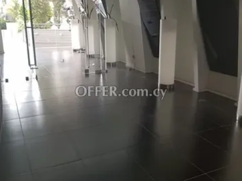 3 Bedroom Apartment  Ιn Strovolos, Nicosia - With Roof Garden