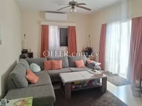 3 Bedroom Semi-Detached House with 2 Bedroom Lower Ground Apartment  I