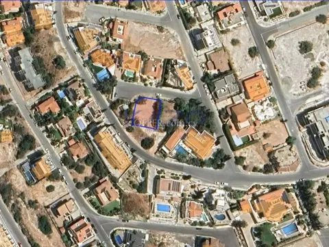 Large Building Plot for Sale in Panthea Area