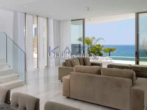 Modern Seafront Villa with Pool in Kissonerga - 6