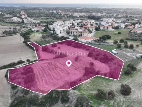 Residential field in Mazotos Larnaca - 4