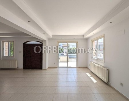 For Sale, Five-Bedroom Detached House in Archaggelos