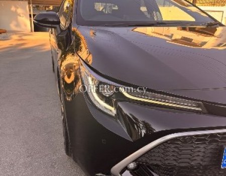 2019 Toyota Corolla 1.8L Hybrid Automatic Hatchback (photo 1)