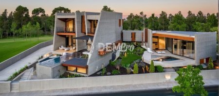 Villa For Sale in Peyia - Sea Caves, Paphos - DP4968