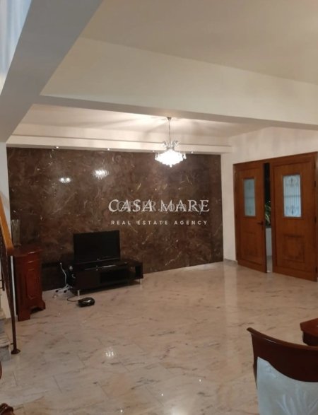 4-Bedroom House in Lakatamia, Nicosia