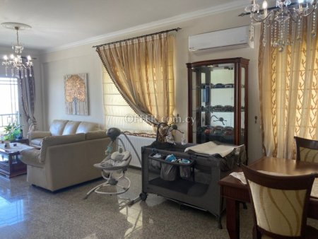 3-bedroom Apartment 150 sqm in Akrotiri