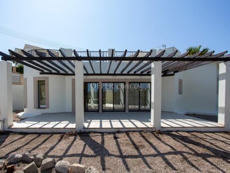 2 Bed Detached Villa for sale in Kouklia, Paphos