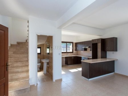 3 Bed Detached Villa for sale in Kouklia, Paphos