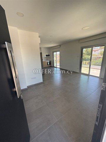 Brand New 2 Bedroom Apartment   In A Residential Area In Makedonitissa
