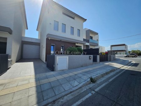 5 Bed Detached House for sale in Kolossi, Limassol