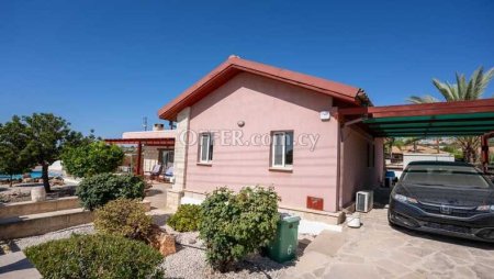House (Detached) in Souni-Zanakia, Limassol for Sale