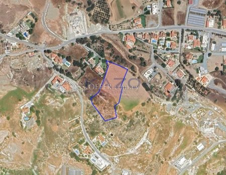 Large Residential Field for Sale in Parekklisia Village
