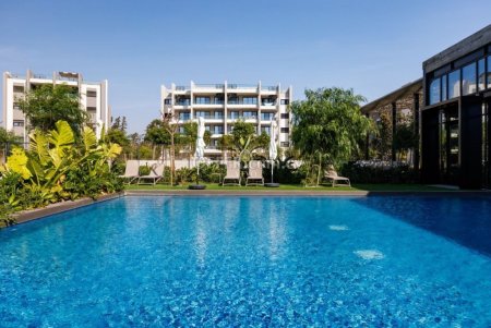 ONE BEDROOM  APARTMENT APARTMENT FOR SALE LOCATED IN A GATED COMMUNITY WITH POOL AND GYM