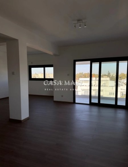 3 Bedrooms Apartment  in Nicosia - Agioi Omologites - 8