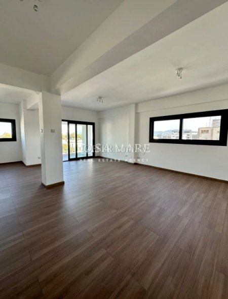 3 Bedrooms Apartment  in Nicosia - Agioi Omologites - 6