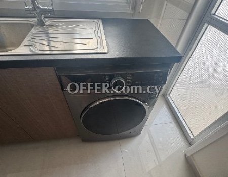 2 Bedroom Fully Renovated, Fully Furnished apartment. Molos Area. (photo 2)