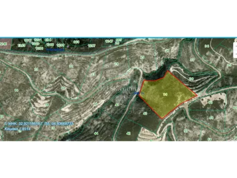 Large parcel of agricultural land of 19800m2 with 2 roads on a high point in Laneia - Main Photo