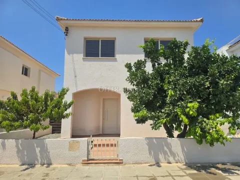 4 Bed Detached Villa for rent in Mandria Pafou, Paphos - Main Photo