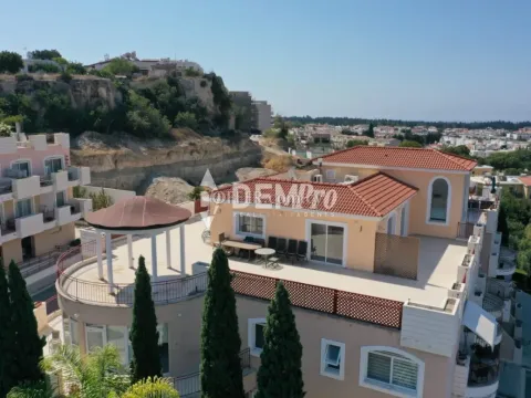 Apartment For Sale in Kato Paphos - Universal, Paphos - DP50 - Main Photo