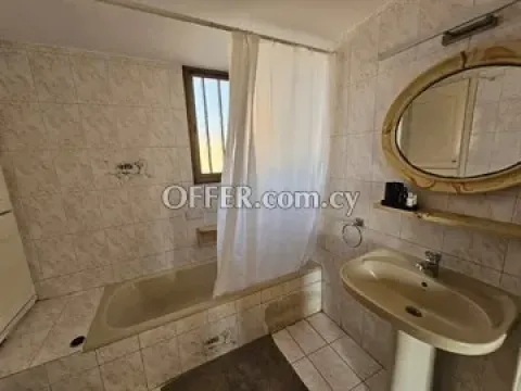Spacious 5 Bedroom Detached House  In Parekklisia, Limassol - Main Photo
