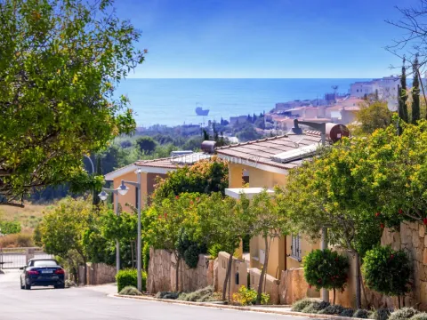 2 bed apartment for sale in Chloraka Pafos - Main Photo