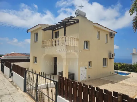 Three bedrooms detached villa with Title Deeds in Tala village of Kamares area - 9