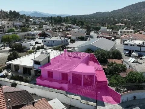 Ground floor house and a shop located in Kornos Larnaca - 8