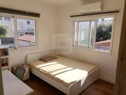 Excellently located and presented 6 bedroom semi detached house in Agios Athanasios - 6