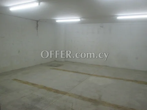 Basement warehouse in Kapsalos 165m2 - Main Photo