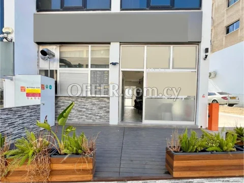 Ground floor Shop is now available for Sale in Acropoli area. - Main Photo