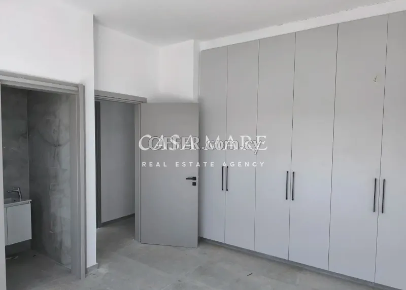 2 Bedroom Apartment with Roof Garden in Lakatamia - 5