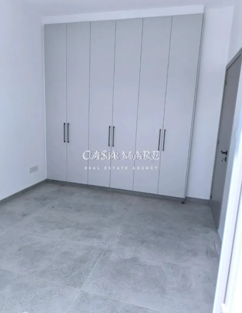 2 Bedroom Apartment with Roof Garden in Lakatamia - 4