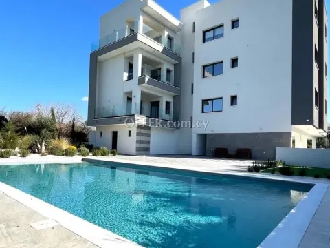 2 Bed Apartment for sale in Potamos Germasogeias, Limassol - Main Photo