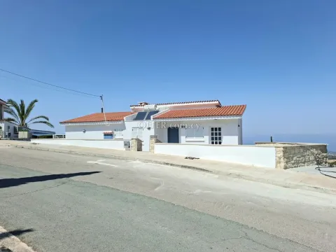 3 Bed Detached Villa for rent in Tsada, Paphos - Main Photo