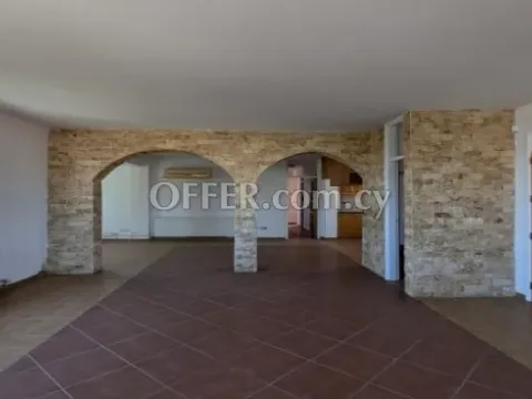 Καινούργιο Πωλείται €350,000 Κτίριο Καϊμακλί Λευκωσία - Main Photo