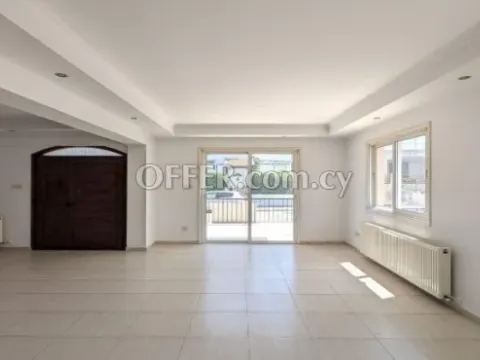 New For Sale €325,000 Maisonette 5 bedrooms, Semi-detached Lakatameia, Lakatamia Nicosia - Main Photo