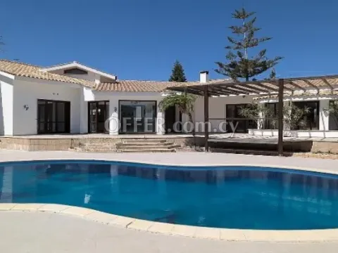 Καινούργιο Πωλείται €690,000 Σπίτι (σε ένα επίπεδο) Ανεξάρτητο Αραδίππου Λάρνακα - Main Photo
